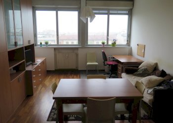 Two-room apartment Bologna (neighborhood Massarenti) - photo 1