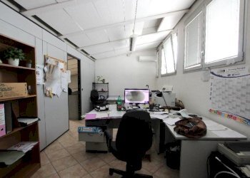 Laboratorio Bologna (zona Borgo Panigale) - foto 16