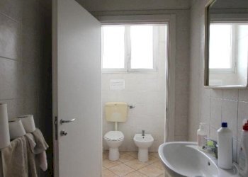 Laboratorio Bologna (zona Borgo Panigale) - foto 20