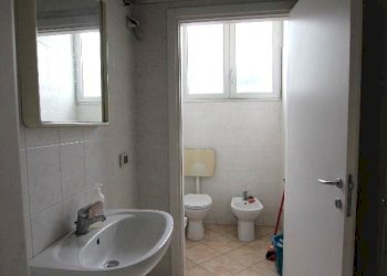 Laboratorio Bologna (zona Borgo Panigale) - foto 21