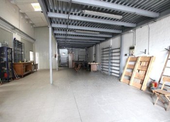 Shed Bologna (neighborhood Borgo Panigale) - photo 9