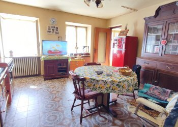 Casa indipendente Via Chiesa, 11, Envie - foto 9