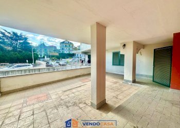 Trilocale Loano - foto 17