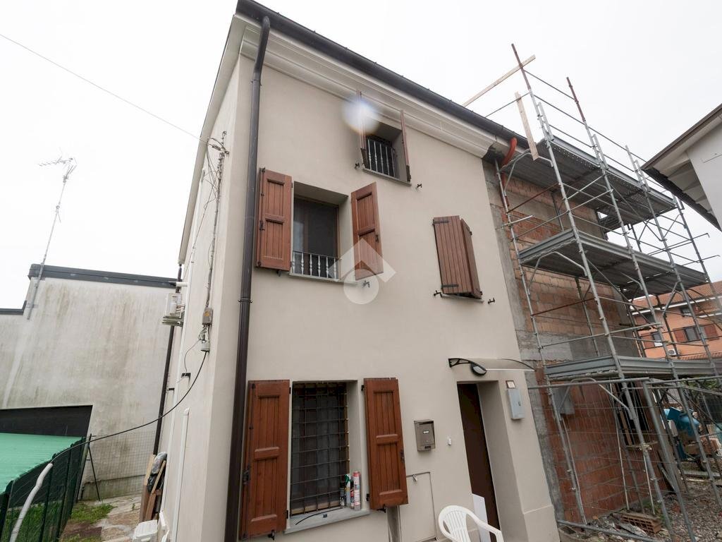 Villa a Schiera Via Ivo Morselli, Novi di Modena - foto 2