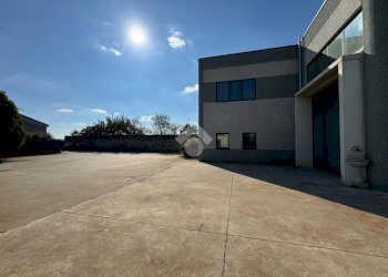 Capannone Strada Cardana, Romentino - foto 34