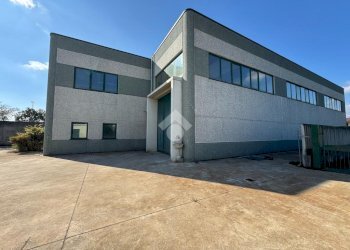 Capannone Strada Cardana, Romentino - foto 36