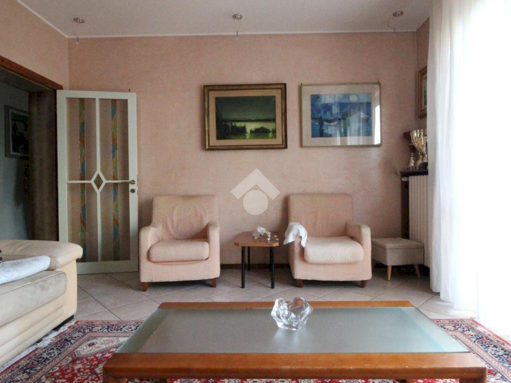 Four-room apartment Viale Misurata, Rimini - photo 2