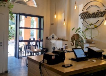 Shop Via Saragozza, Bologna - photo 2