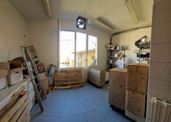 Shop Via Saragozza, Bologna - photo 14