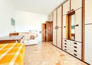 Four-room apartment Via Giacomo Matteotti, Bollate - photo 8