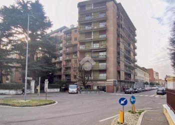 Four-room apartment Via Giacomo Matteotti, Bollate - photo 30
