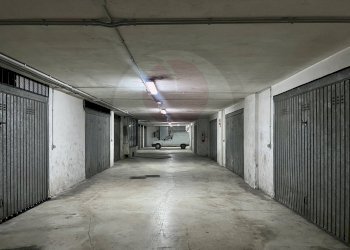 Foto 1 - Magazzino viale cappuccini, Lanciano - foto 1