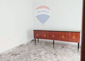 Camera / camera da letto - Casa indipendente Via Fatiguso
 
6, Cassano delle Murge - foto 4