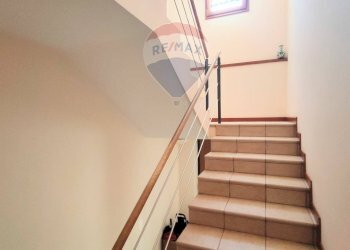 Scale - Casa indipendente Via Fatiguso
 
6, Cassano delle Murge - foto 3