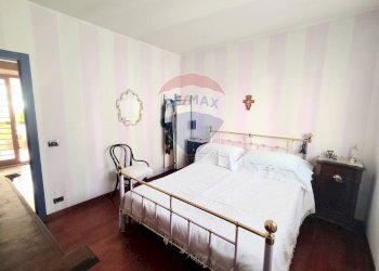 Camera / camera da letto - Casa indipendente Via Fatiguso
 
6, Cassano delle Murge - foto 14