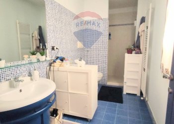 Bagno - Casa indipendente Via Fatiguso
 
6, Cassano delle Murge - foto 17