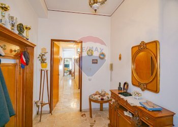 Hall / corridoio - Appartamento Via Della Genziana
 
36, Catania - foto 6