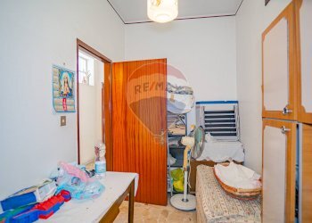 Camera / camera da letto - Appartamento Via Della Genziana
 
36, Catania - foto 13