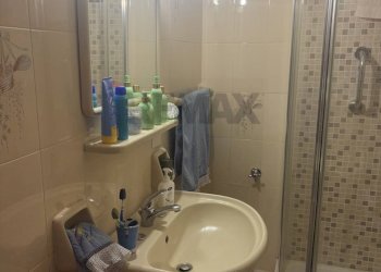 Bagno - Trilocale Viale Moncada
 
11 C, Catania - foto 8