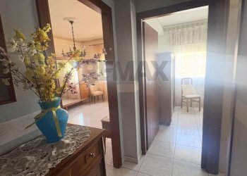 Hall / corridoio - Trilocale Viale Moncada
 
11 C, Catania - foto 19