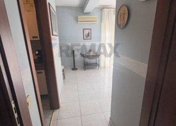 Hall / corridoio - Trilocale Viale Moncada
 
11 C, Catania - foto 21