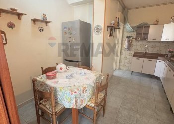 Sala da pranzo - Trilocale Viale Moncada
 
11 C, Catania - foto 23