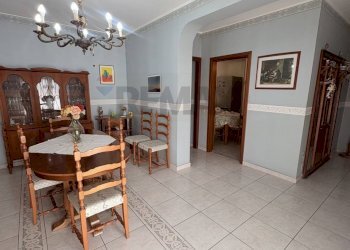 Sala da pranzo - Trilocale Viale Moncada
 
11 C, Catania - foto 30