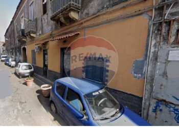 Edificio all\'aperto - Casa indipendente Via Testulla
 
51, Catania - foto 6