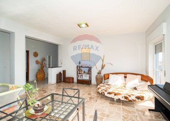 Soggiorno - Appartamento Via Etnea
 
90, Gravina di Catania - foto 9