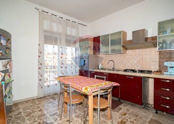 Cucina - Appartamento Via Etnea
 
90, Gravina di Catania - foto 22