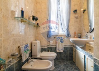 Bagno - Appartamento Piazza Trento
 
2, Catania - foto 18