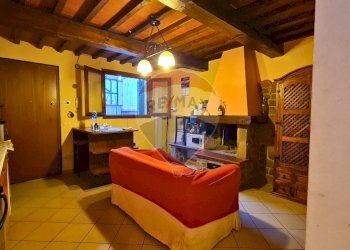 Soggiorno - Two-room apartment via Sant'Andrea a Cascialla
 
40, Empoli - photo 14