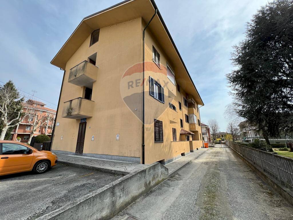 Edificio all\'aperto - Appartamento via rana, Strambino - foto 3