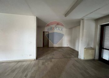 Stanza vuota - Apartment via rana, Strambino - photo 13