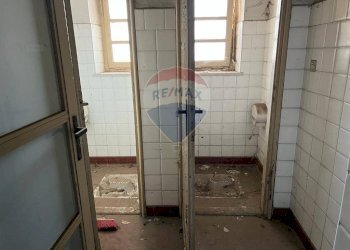 Bagno - Locale Commerciale via sant anna
 
2, Rivarolo Canavese - foto 17