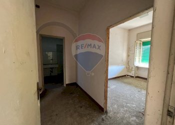 Hall / corridoio - Locale Commerciale via sant anna
 
2, Rivarolo Canavese - foto 31