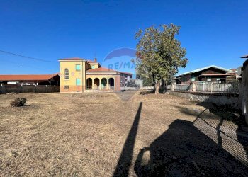 Casa all\'aperto - Locale Commerciale via sant anna
 
2, Rivarolo Canavese - foto 39