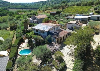 Casa all\'aperto - Villa contrada leano, Piazza Armerina - foto 1