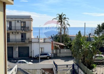 Edificio all\'aperto - Quadrilocale via spiaggia
 
307, Mascali - foto 8