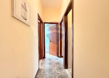 Hall / corridoio - Quadrilocale via spiaggia
 
307, Mascali - foto 26