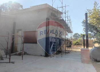 Edificio all\'aperto - Villa VIA PORTOSALVO
 
14, Caltagirone - foto 22