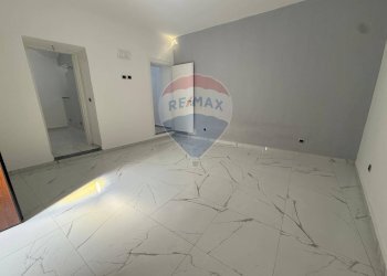 Stanza vuota - Bilocale Via Cesare Abba
 
72, Catania - foto 11