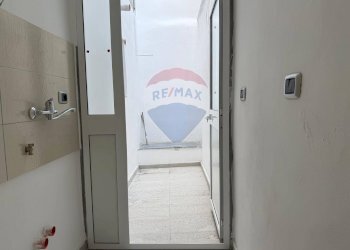 Hall / corridoio - Bilocale Via Cesare Abba
 
72, Catania - foto 17