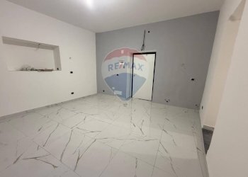 Stanza vuota - Bilocale Via Cesare Abba
 
72, Catania - foto 18