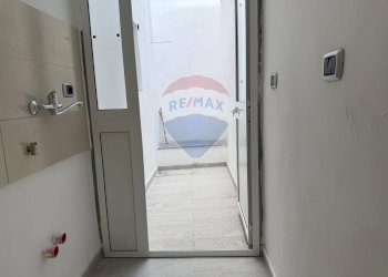 Hall / corridoio - Bilocale Via Cesare Abba
 
72, Catania - foto 20