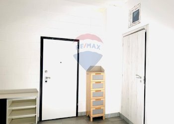 Primo ambiente - Laboratorio Via Conca Del Naviglio
 
4, Milano - foto 2