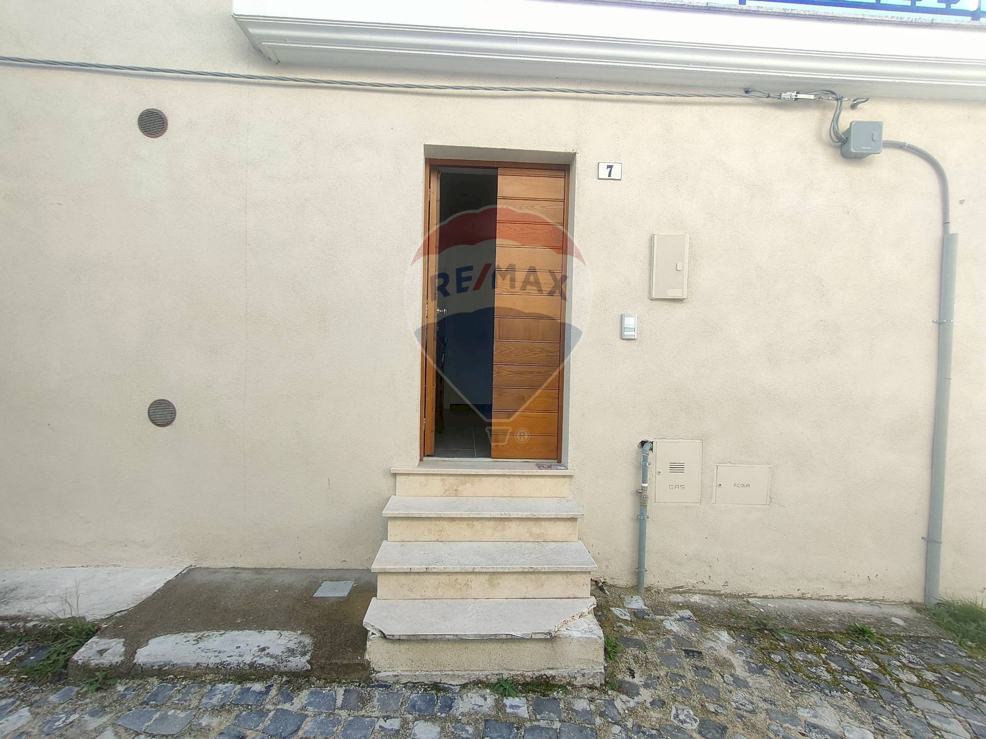 Casa all\'aperto - Casa semi indipendente via della pieta'
 
11, L'Aquila - foto 2