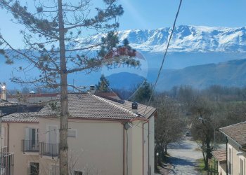 Casa all\'aperto - Casa semi indipendente via della pieta'
 
11, L'Aquila - foto 17