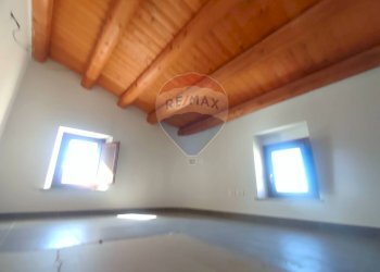 Stanza vuota - Casa semi indipendente via della pieta'
 
11, L'Aquila - foto 21