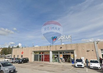 Edificio all\'aperto - Commercial Premises L'Aquila - photo 2